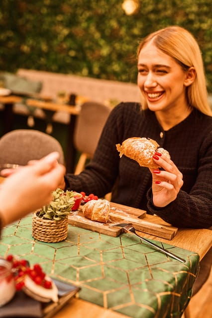 budapest-eggscuse-me-brunch-bistros-bottomless-offer