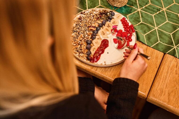 budapest-eggscuse-me-brunch-bistros-bottomless-offer