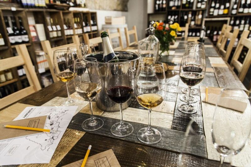 budapest-essentials-of-hungarian-wine-tasting-class