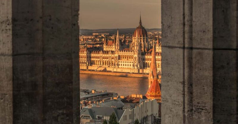 budapest-exploration-for-solo-travelers-with-local-companion