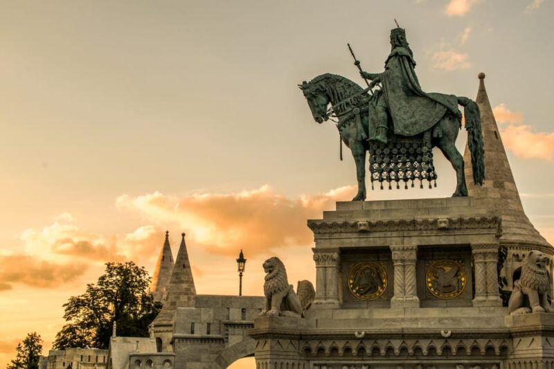 budapest-exploration-for-solo-travelers-with-local-companion