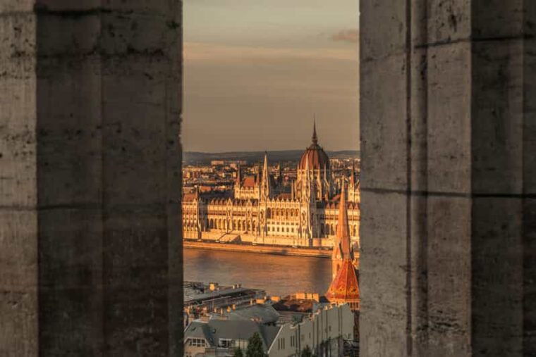 budapest-exploration-for-solo-travelers-with-local-companion