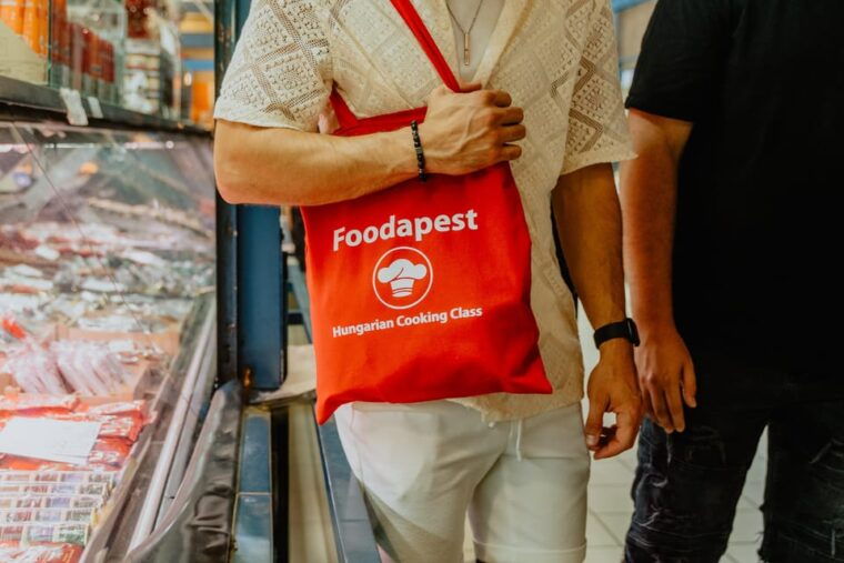 budapest-food-tour-with-wine-tasting-by-foodapest-2025