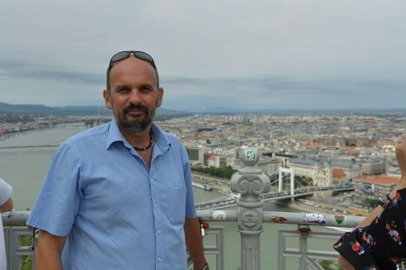 Budapest: Full-Day Private City Tour by Car with Guide - Budapest: Full-Day Private City Tour by Car with Guide