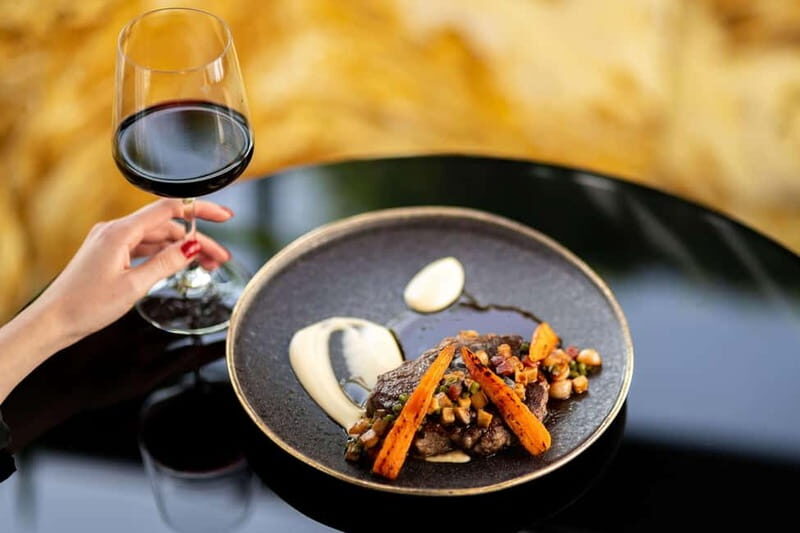Budapest: Glamour of the Old Town with Dinner and Live Music - FAQs