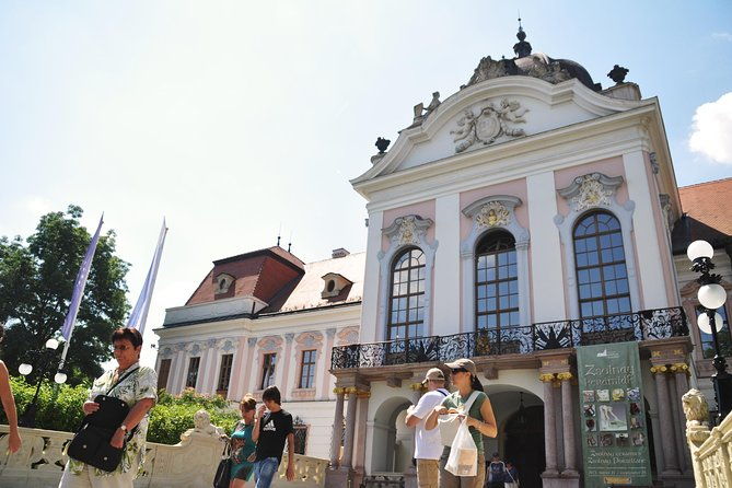 budapest-godollo-palace-royal-sisi-residence-half-day-tour