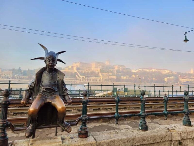 Budapest: Grand City Walking Tour with a Guide - Authentic Experiences and What Reviewers Say
