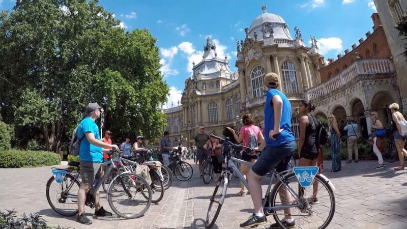 Budapest: Guided Bike & E-bike Tour with a Goulash - Setting the Scene: What to Expect from the Tour