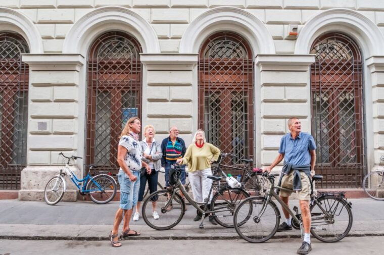 budapest-guided-city-discovery-bike-tour