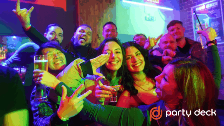 budapest-guided-crawl-to-ruin-bars-with-games-and-6-shots