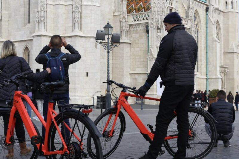 budapest-guided-downtown-electric-bike-tour