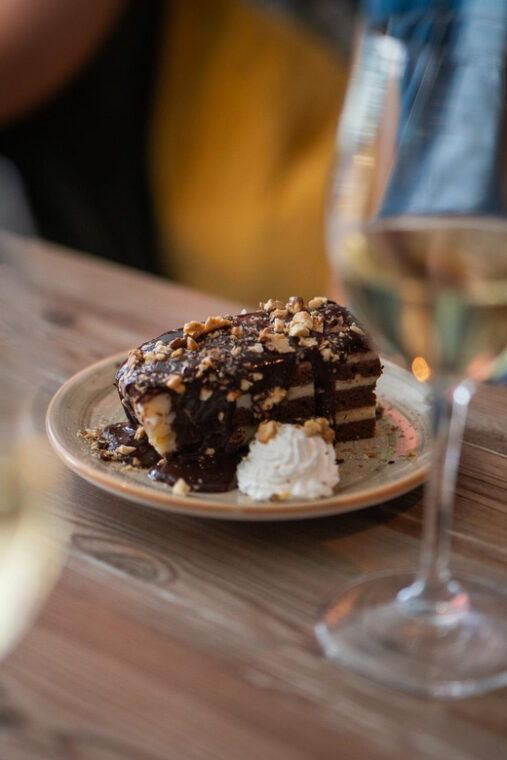 budapest-guided-food-tour-with-drinks-included