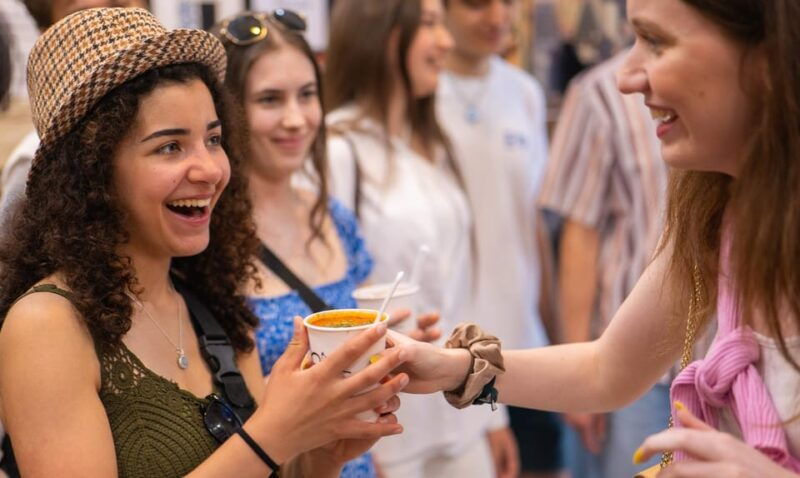 budapest-guided-food-tour-with-wine-beer-and-shots