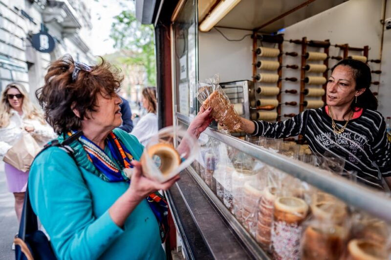 budapest-guided-foodie-walking-tour-with-tastings