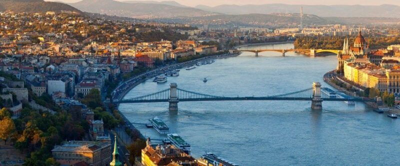 budapest-half-day-highlights-small-group-private-tour