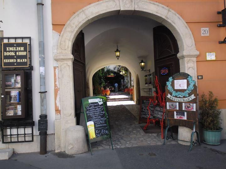 budapest-half-day-highlights-small-group-private-tour