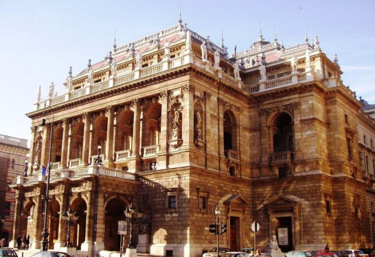 budapest-half-day-highlights-small-group-private-tour