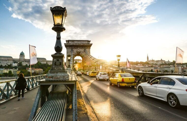 budapest-half-day-highlights-small-group-private-tour