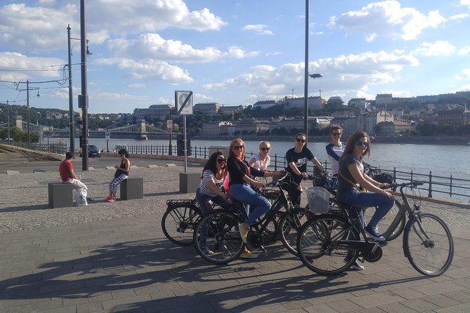 budapest-highlights-bike-tour