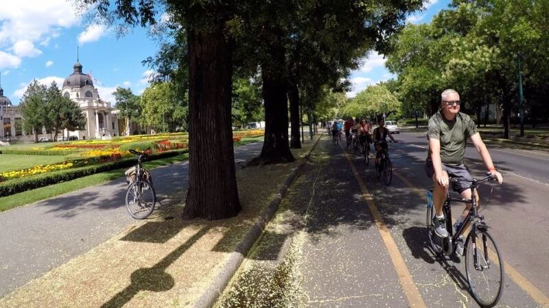 budapest-highlights-bike-tour-with-a-local-guide