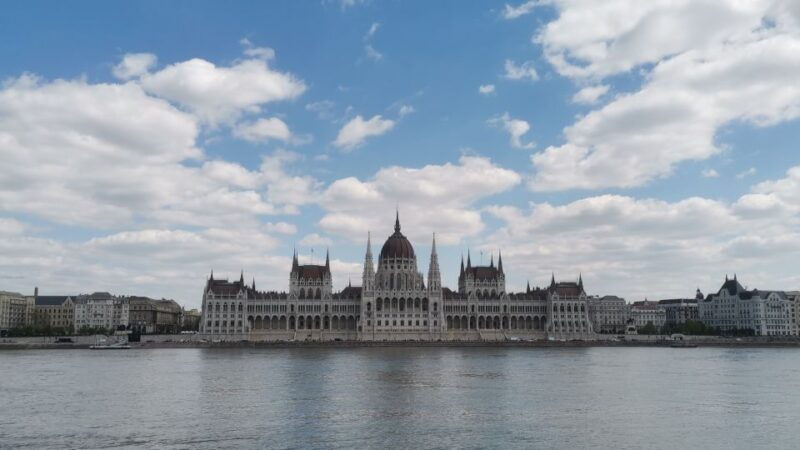 budapest-highlights-private-bike-tour-2