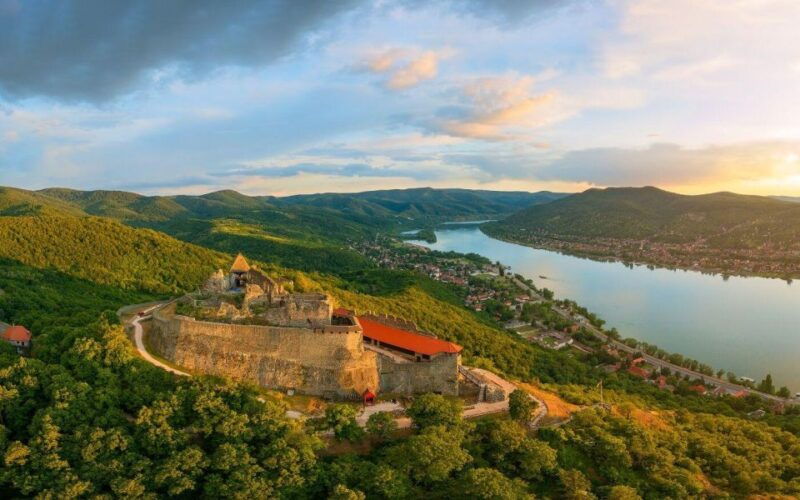 budapest-hike-to-visegrad-castle-w-or-wo-sauna-danube-beach