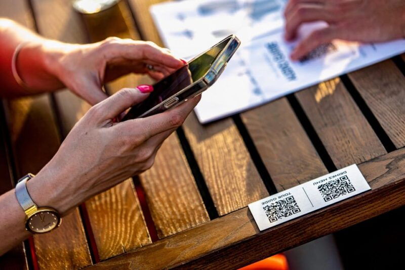 budapest-historic-cruise-with-welcome-drink-2