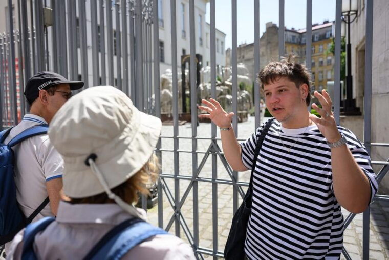 budapest-jewish-history-with-local-guide-synagogue-ticket