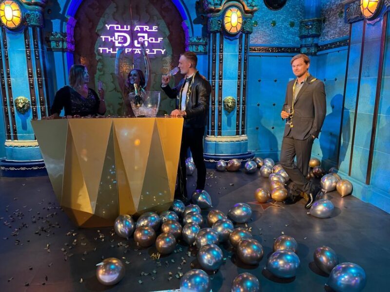 Budapest: Madame Tussauds Ticket + POP&ROLL Access - An In-Depth Look at Budapest’s Madame Tussauds