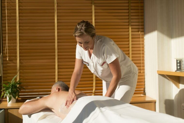 budapest-margaret-island-day-spa-entry-ticket