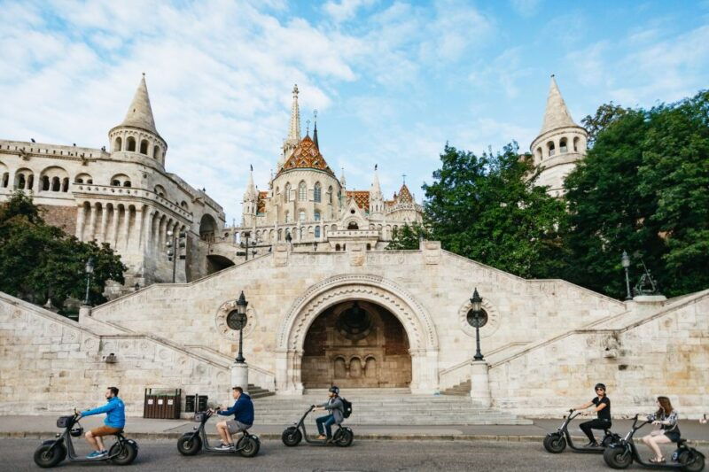 budapest-monsteroller-e-scooter-tour