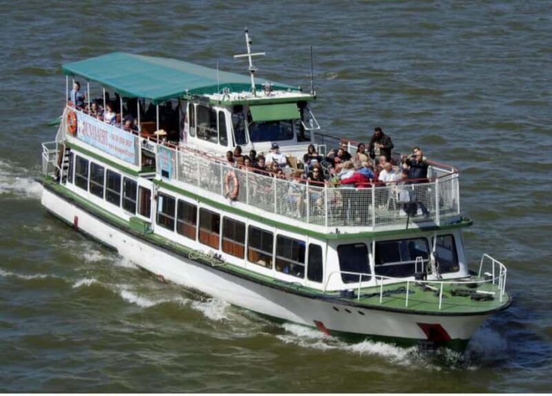 Budapest: Night Cruise with Rooftop Seating and BYOB - Who Will Love This Cruise?