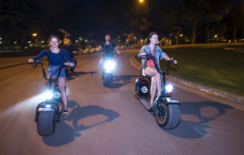 budapest-night-tour-on-monsteroller-e-scooter