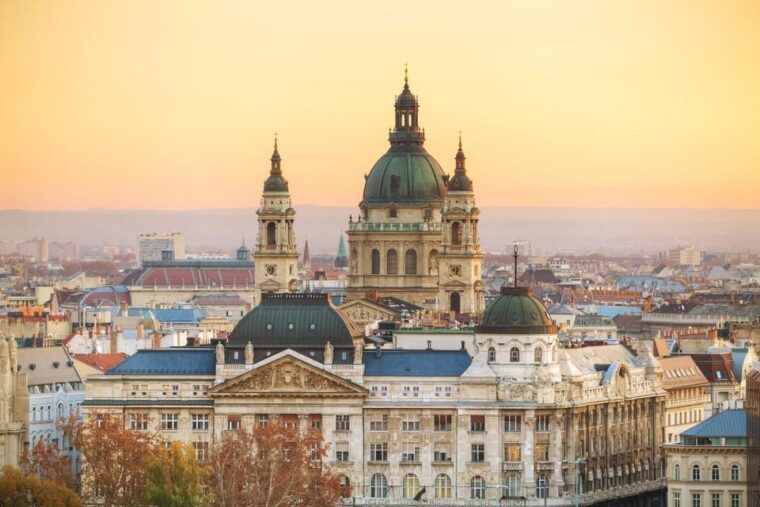 budapest-old-town-and-top-attractions-private-walking-tour-2