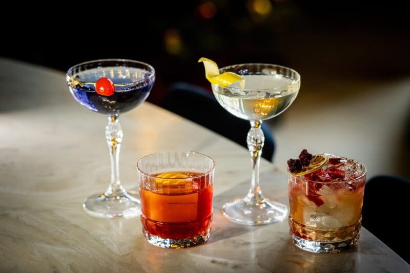 budapest-opera-gin-distillery-tour
