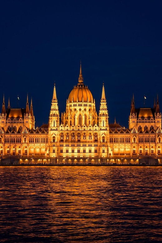 budapest-parliament-building-entry-ticket-and-audio-guide