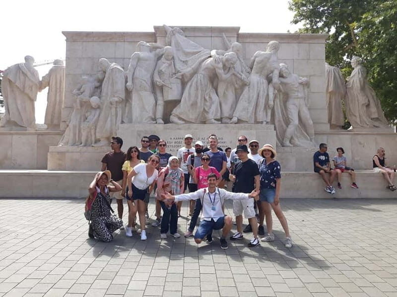 Budapest: Parliament & Its Surroundings Tour with Folk Music - Margaret Island: Nature, Relaxation, and More