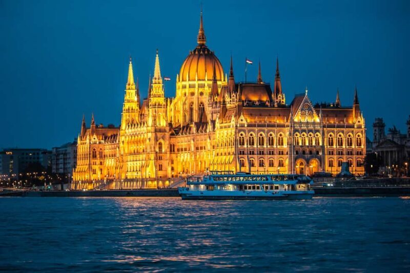 Budapest: Parliament Panorama Cruise with Törley Prosecco - Who Is This Cruise Best For?