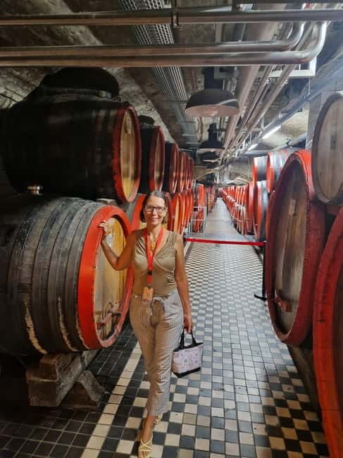 Budapest: Past & Future Tour with Unicum Tasting & MOL Visit - The Full Breakdown of the Tour  