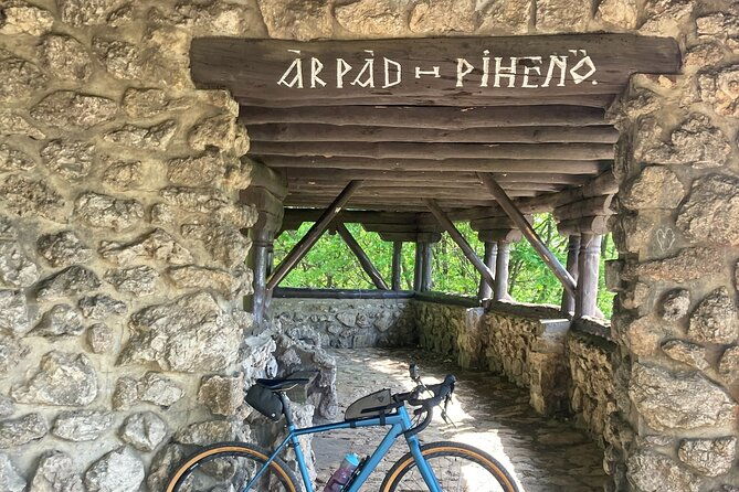 budapest-peaks-off-road-ebike-tour