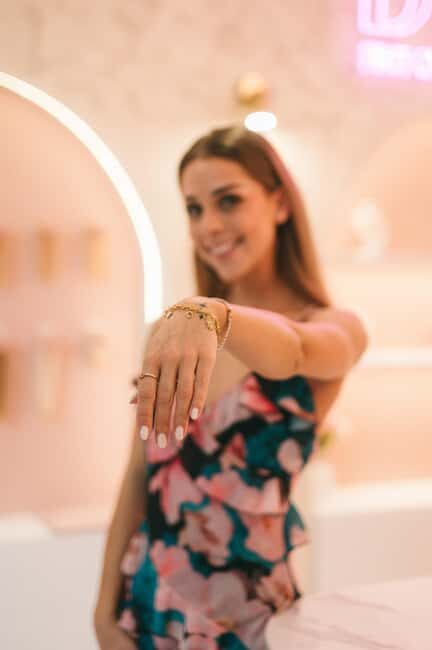 Budapest: Personalized Bracelet-Making Experience - Additional Options and Tips