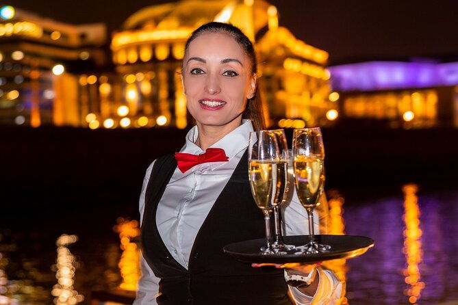budapest-premium-river-cruises-with-welcome-tokaj-frizzante