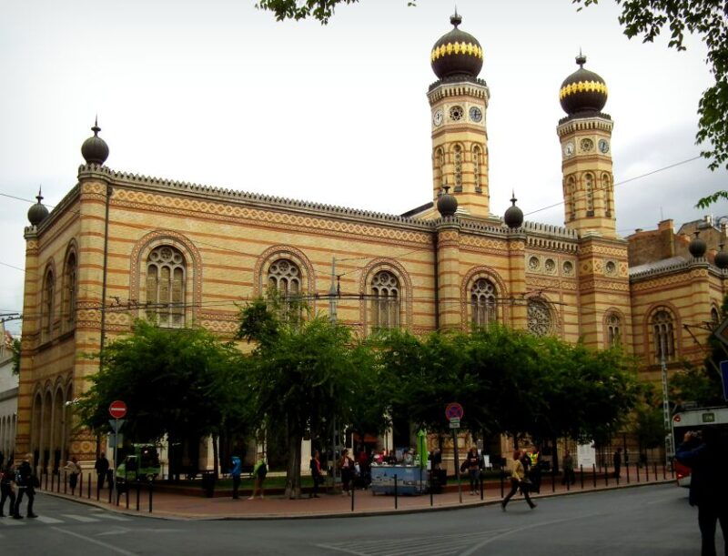 budapest-private-3-hour-guided-city-tour-by-bus