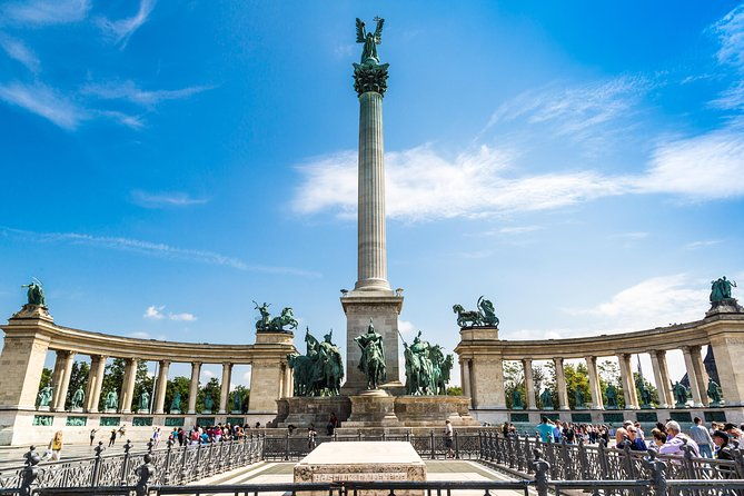 budapest-private-4-hour-walking-tour-with-a-local