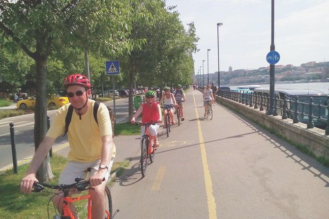 budapest-private-adventure-sightseeing-bicycle-tour