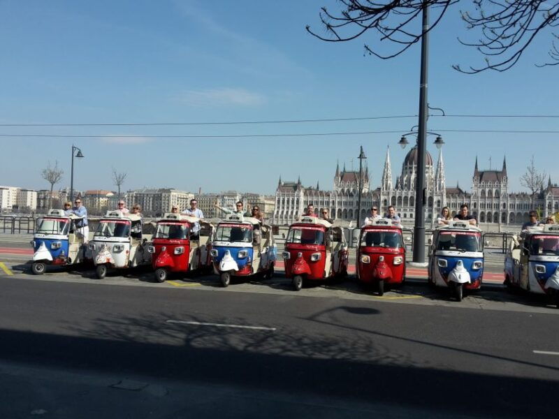 budapest-private-city-tuk-tuk-tour-boat-cruise