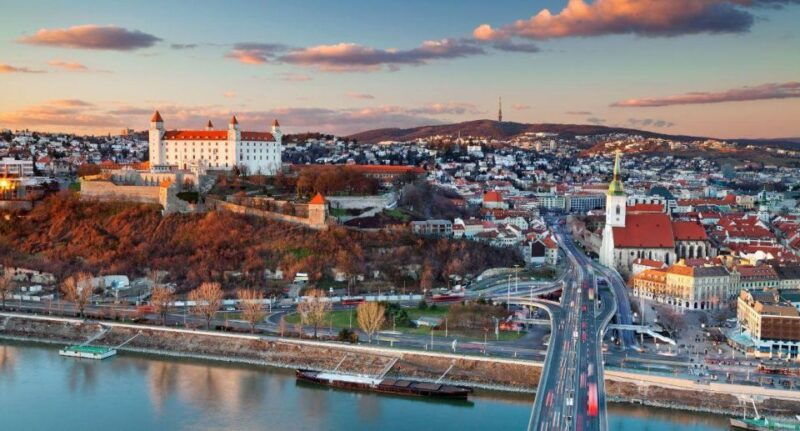 budapest-private-guided-tour-to-bratislava