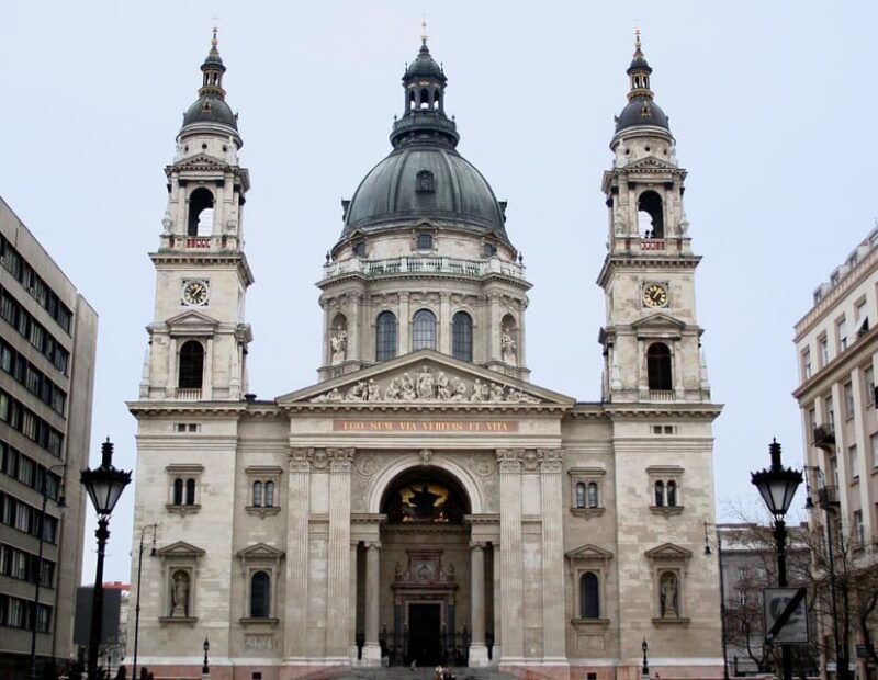budapest-private-half-day-sightseeing-ride-with-local