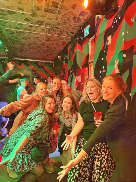 budapest-private-personalized-pub-crawl-3-drinks-included