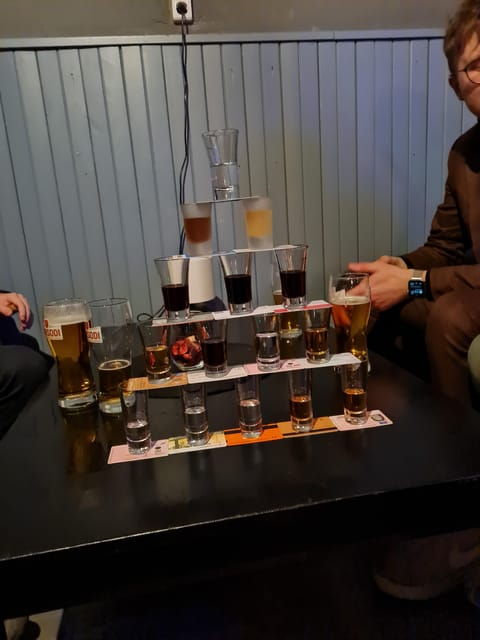 budapest-private-personalized-pub-crawl-3-drinks-included